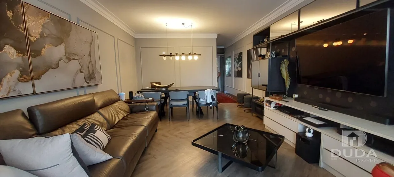 Apartamento Centro 4 dormitórios