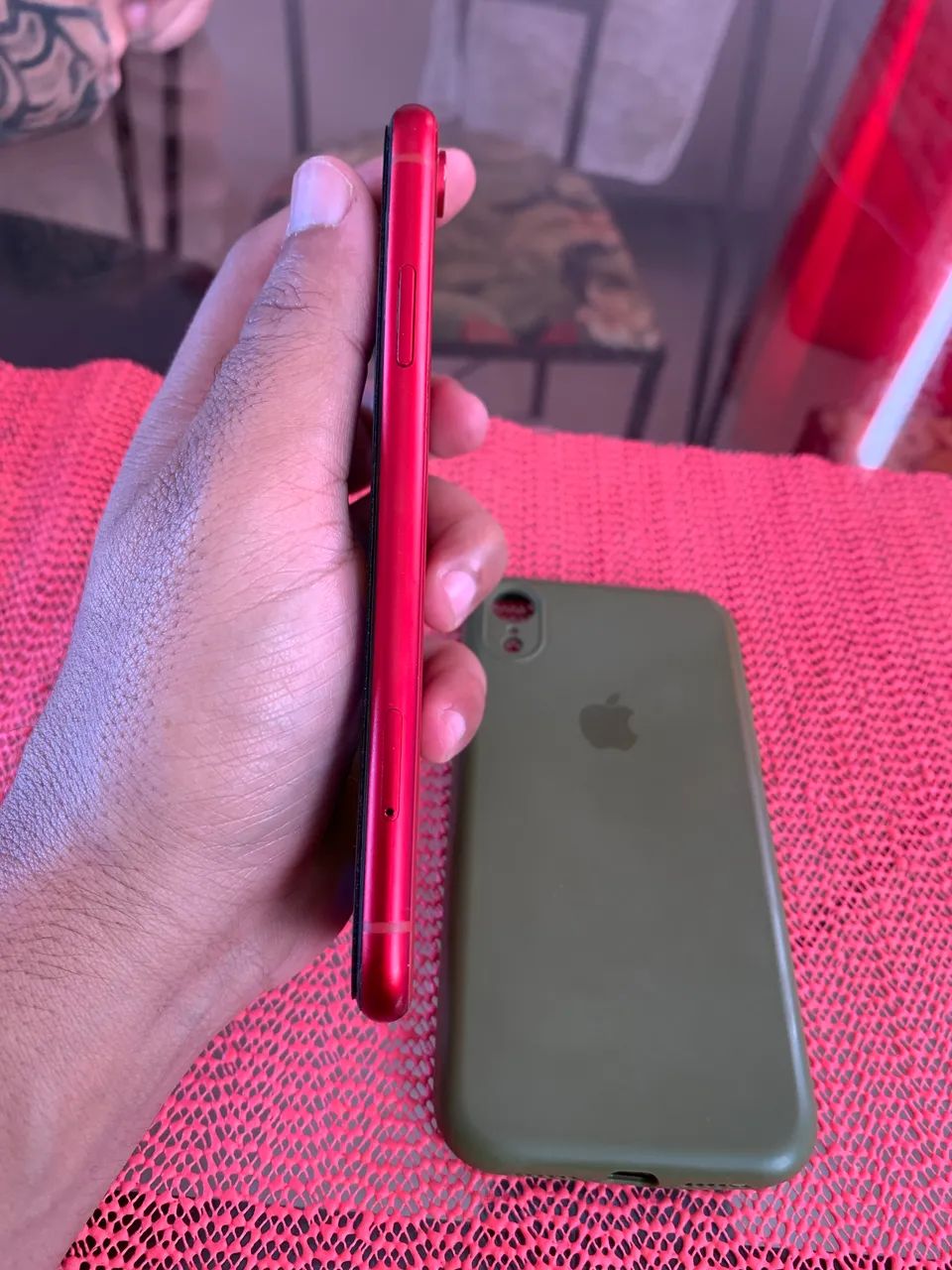 iPhone XR RED conservado - Celulares e Smartphones - Parque Marajó