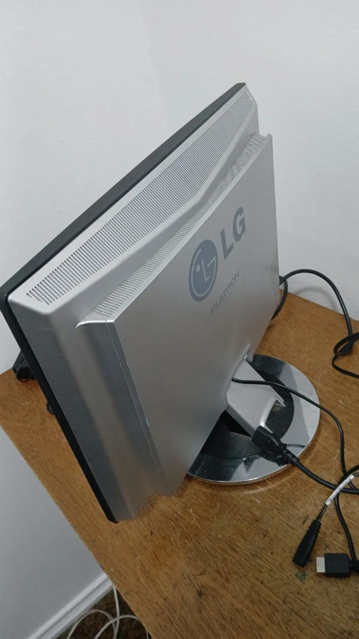 Monitor Faltron 17 querido retro games!!!!