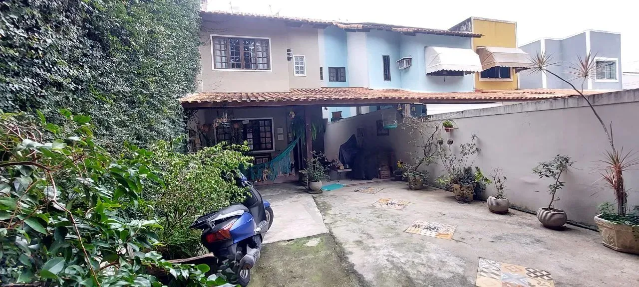Niterói - Casa Padrão - Piratininga