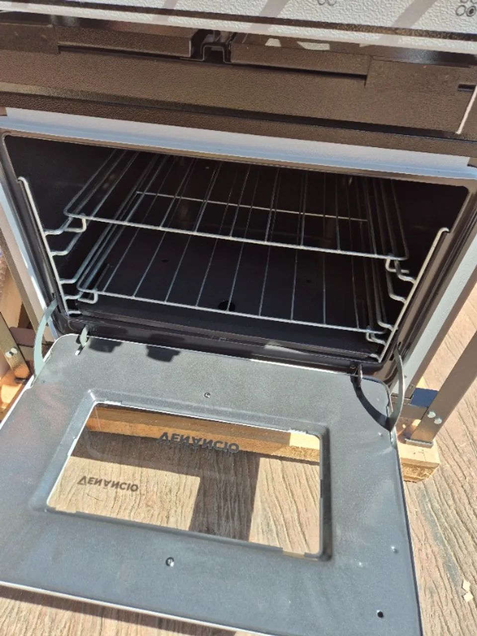 fogão industrial com forno Venancio  - Foto 3