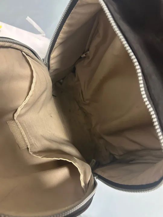 Mochila Preta de rodinha kipling - Usada - Foto 2