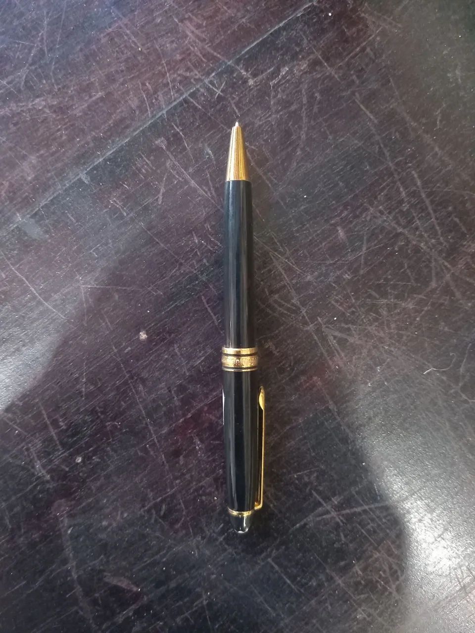 Caneta Executiva preta antiga 