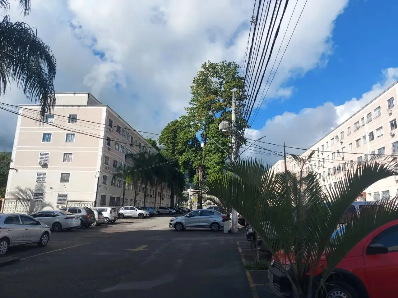 IVS IMOBILIARIA ALUGA APARTAMENTO EM CONDOMÍNIO EM BANGU