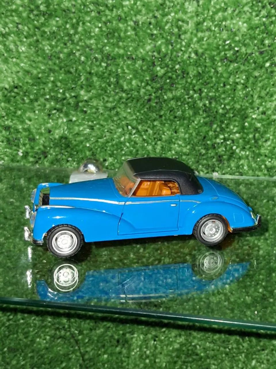 Miniatura de Carro Antigo Azul - Foto 3