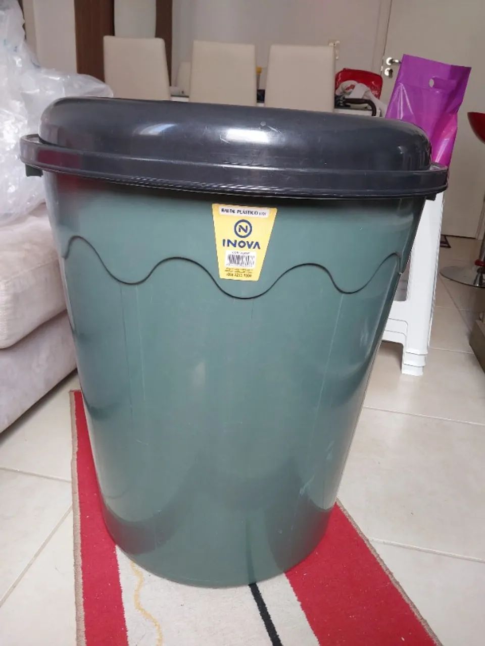 Balde plástico grande 110 litros - Foto 4