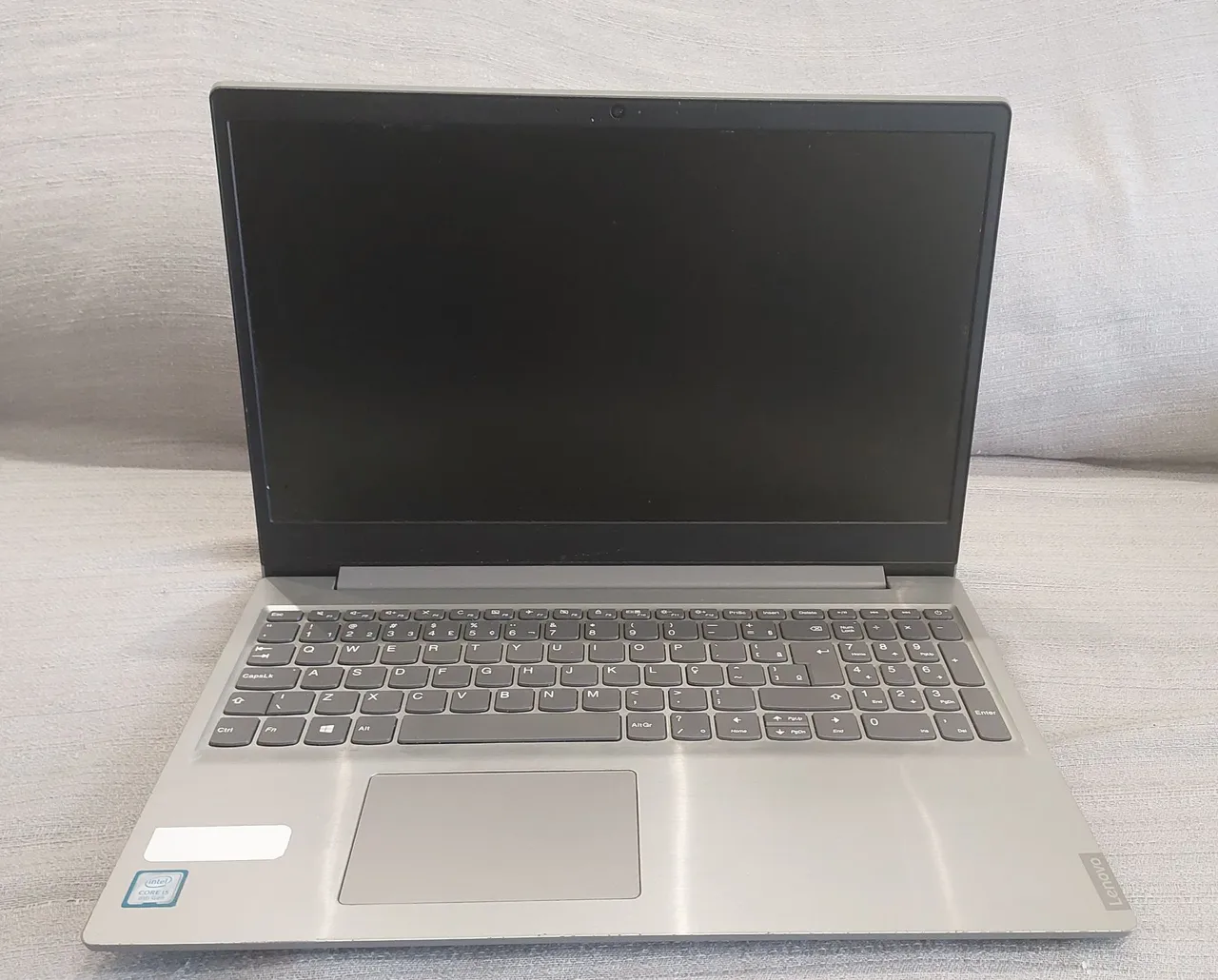 NOTEBOOK LENOVO IDEAPAD INTEL CORE i5 - 8GB RAM / 1TB HD / WINDOWS 11