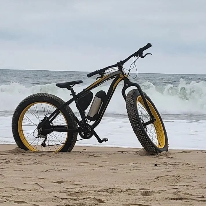  FAT BIKE eletrica.Bicleta elétrica com acelerador..
