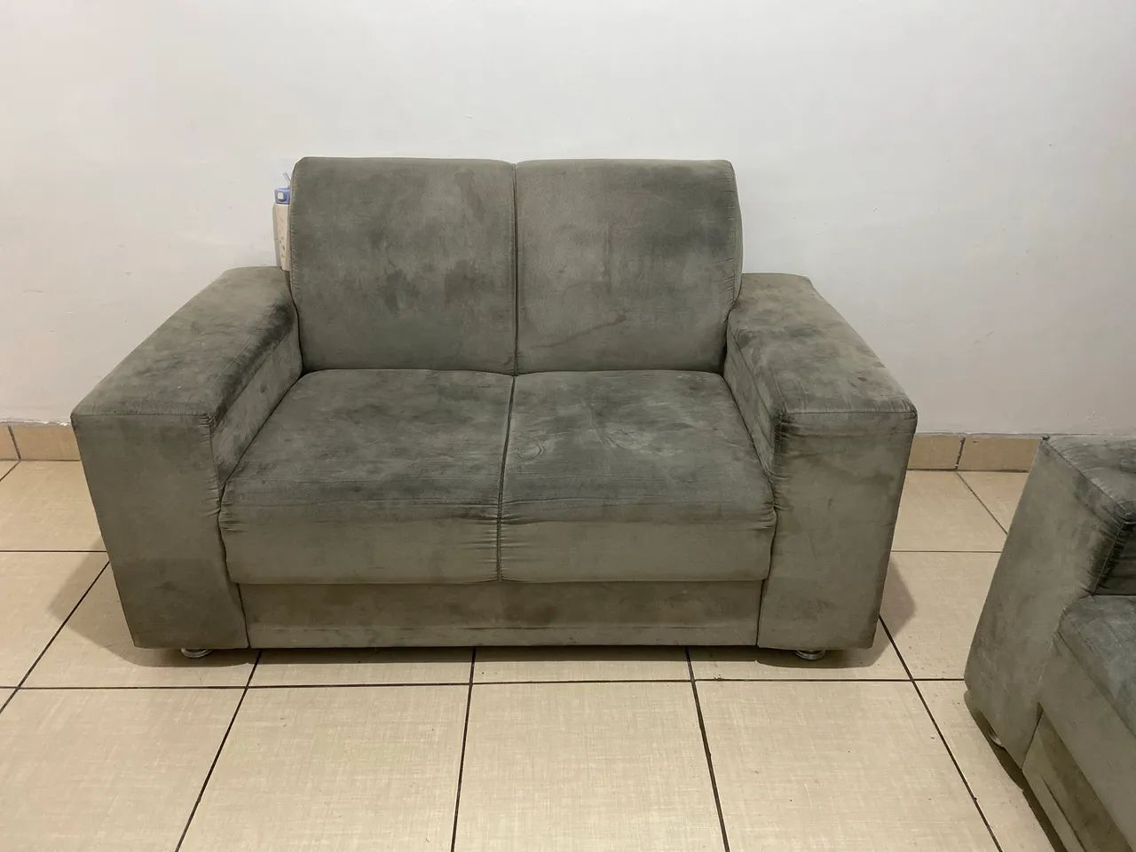 Jogo de sofá 2 e 3 lugares 