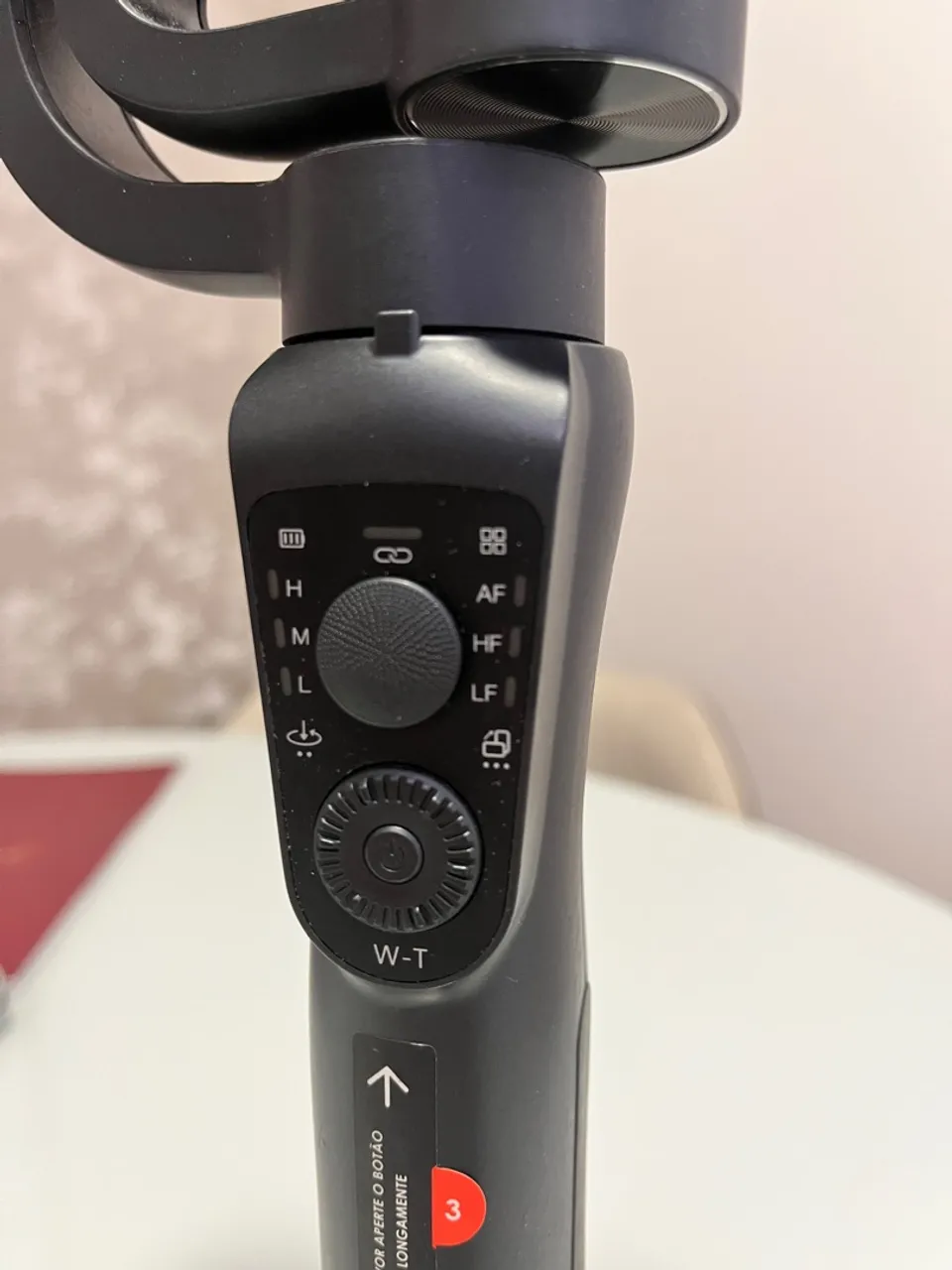 Estabilizador Gimbal para Celular - Perfeito para vídeos!