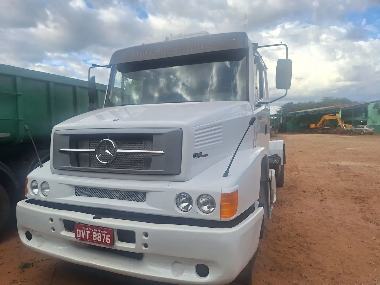 Mercedez benz axor 1634 ano 2011