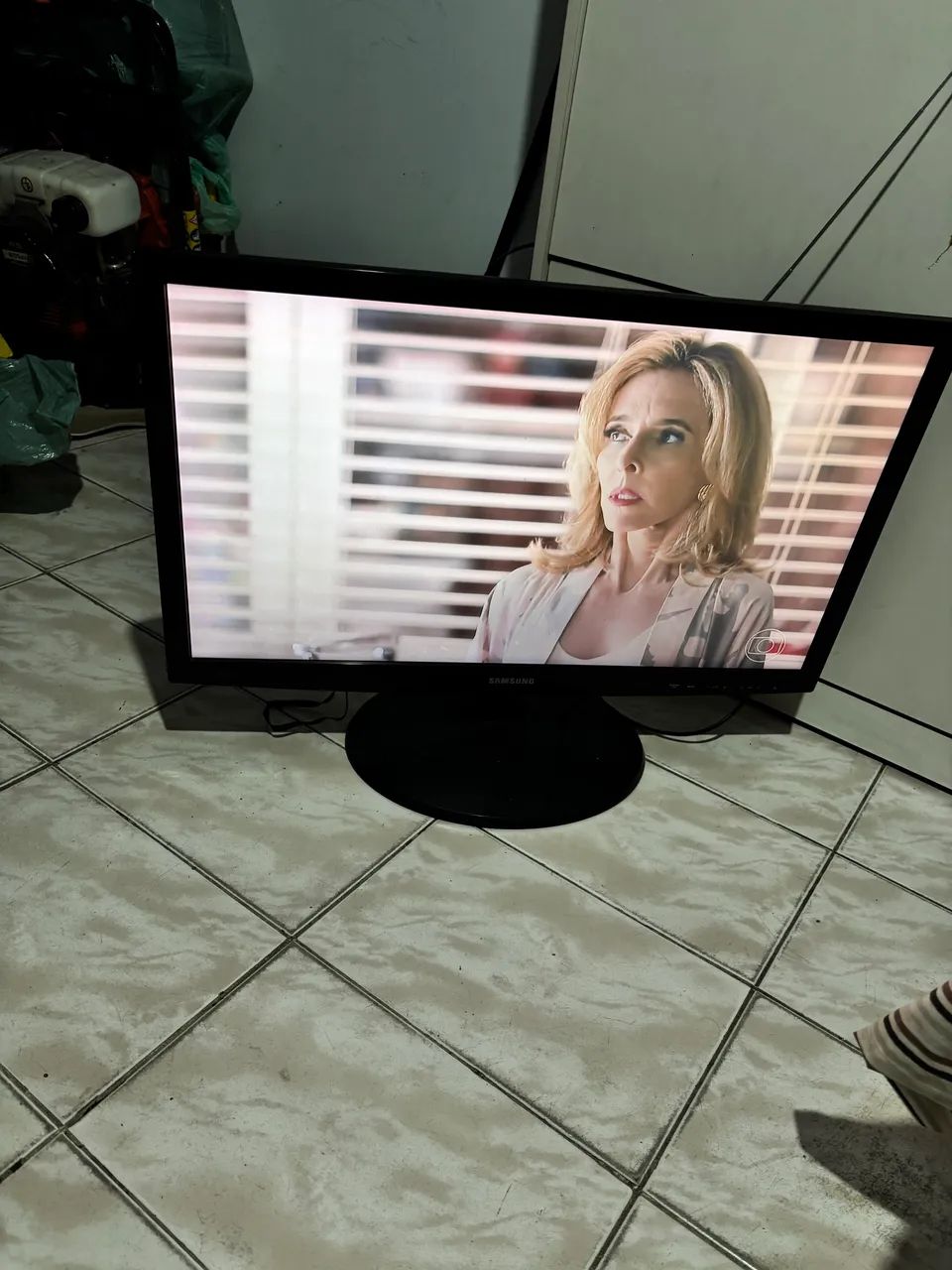 Tv Samsung 27 polegadas  - Foto 2