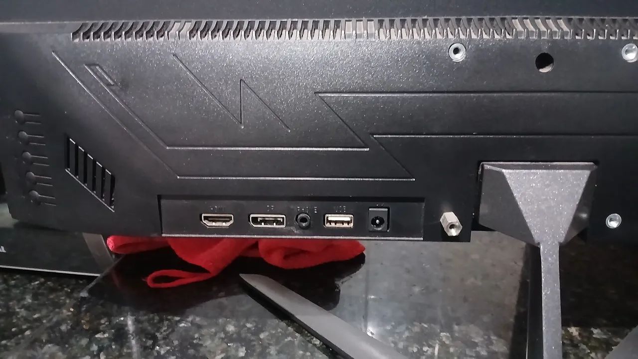 Monitor seminovo teclado mecânico de brinde  - Foto 2