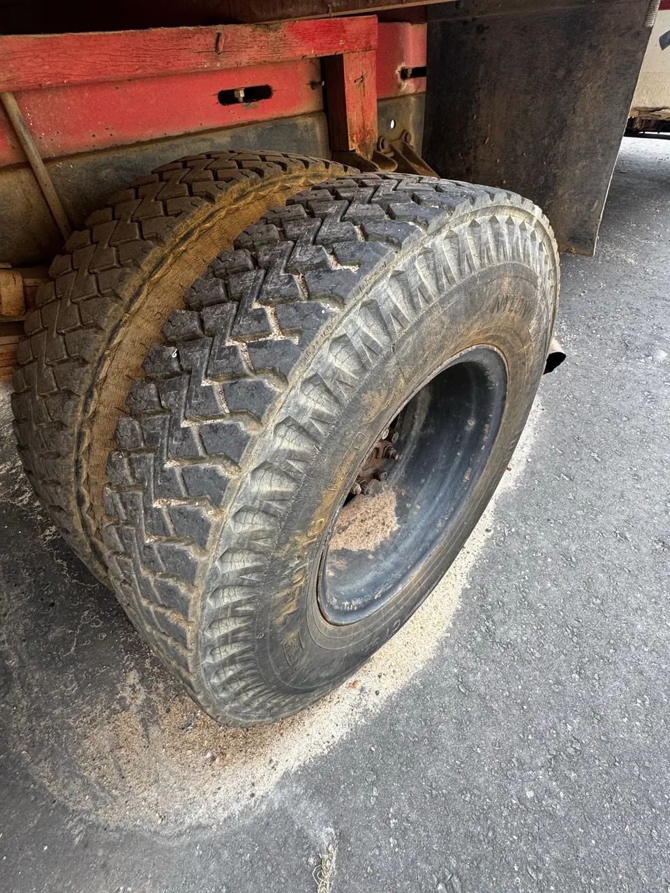 DODGE D400 1977 - Foto 2