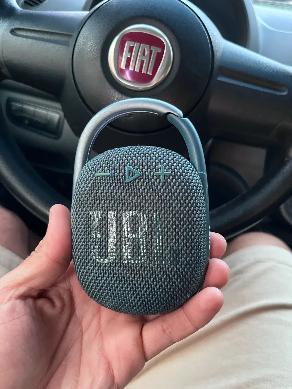 Caixa de som JBL Clip 4  - Foto 4