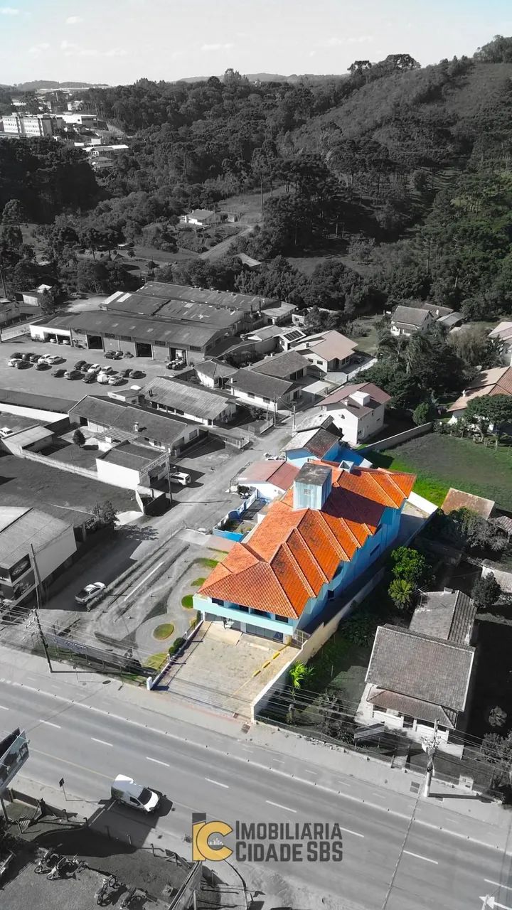 Prédio Comercial com 1.053 m² na Rua Antônio Kaesemodel - Foto 2