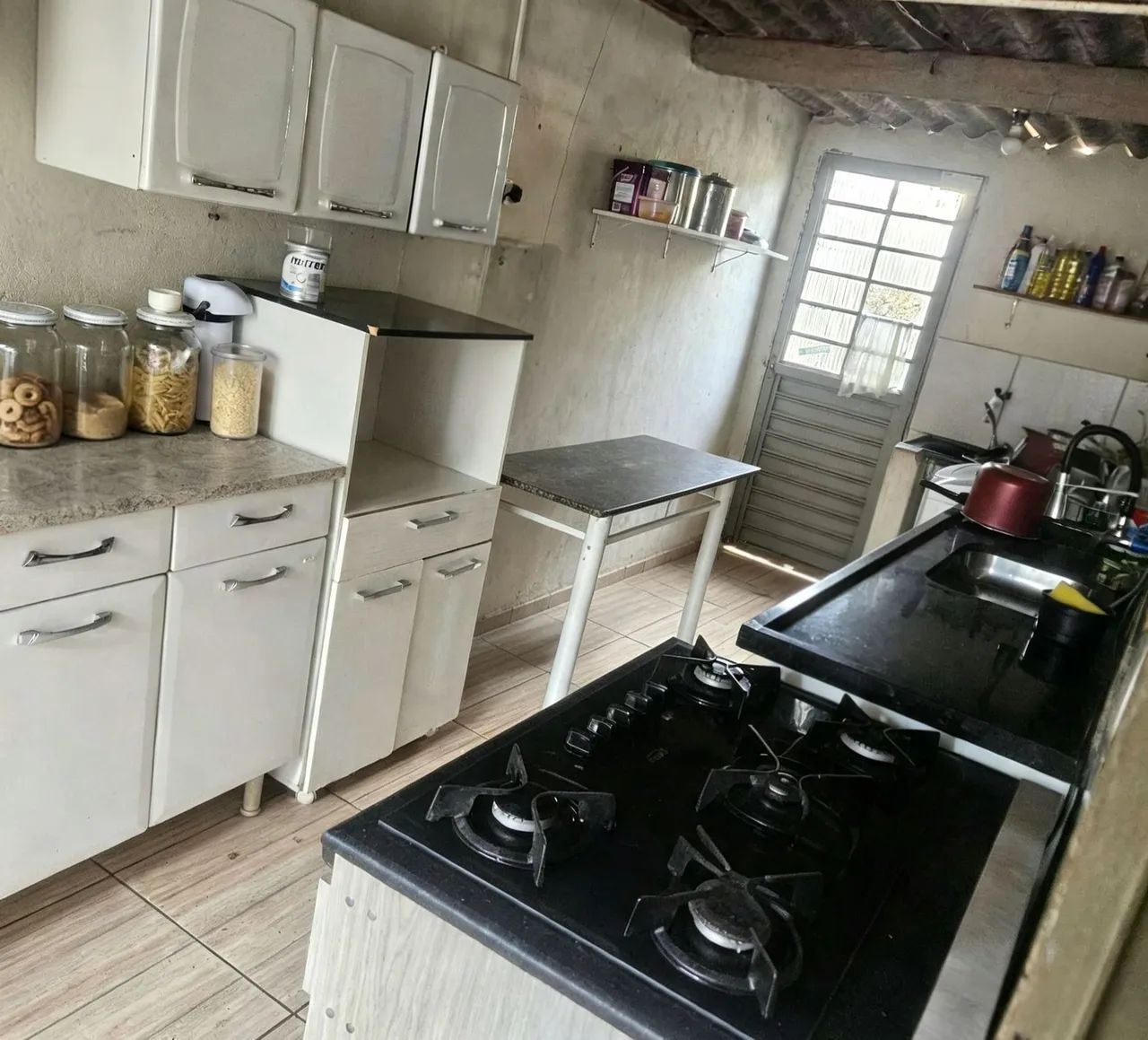 Duas casas e um cômodo comercial - Foto 3