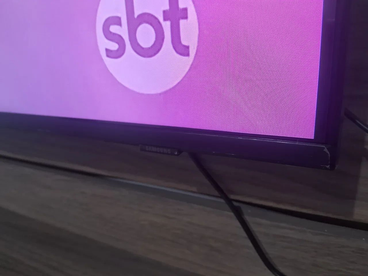 Tv Samsung smart 4k  60 polegadas nova 2 mês com nota fiscal 