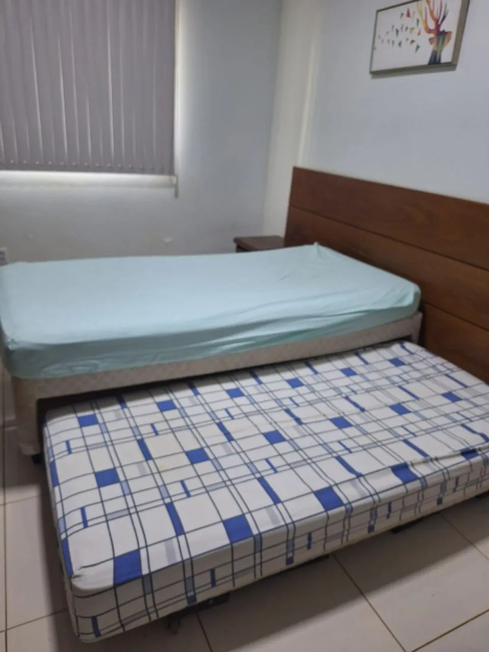 Cama Solteirão, com cama auxiliar