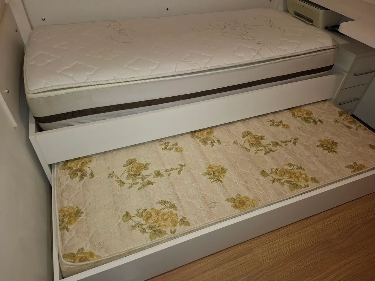  Bicama Solteiro e Cama Auxiliar + 2 Colchões Solteiro - Foto 2
