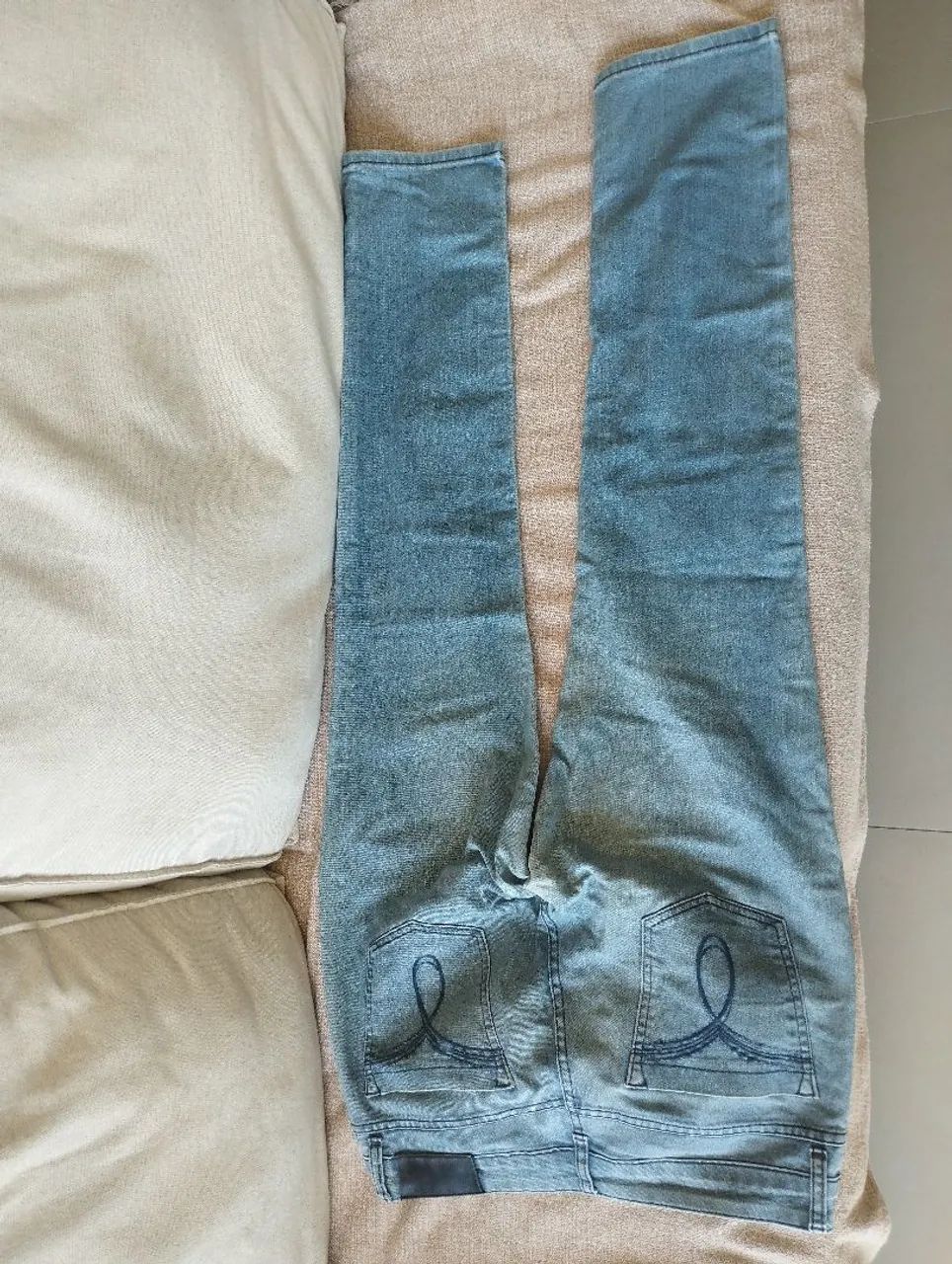 Tenis Foxton e calça Calvin Klein - Foto 4