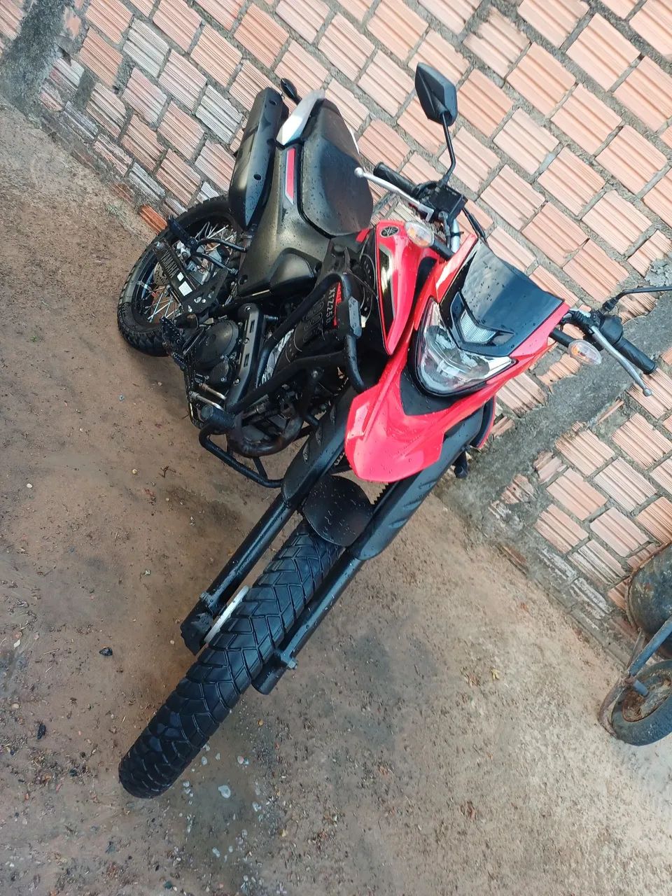 Vende-se lander impecável 