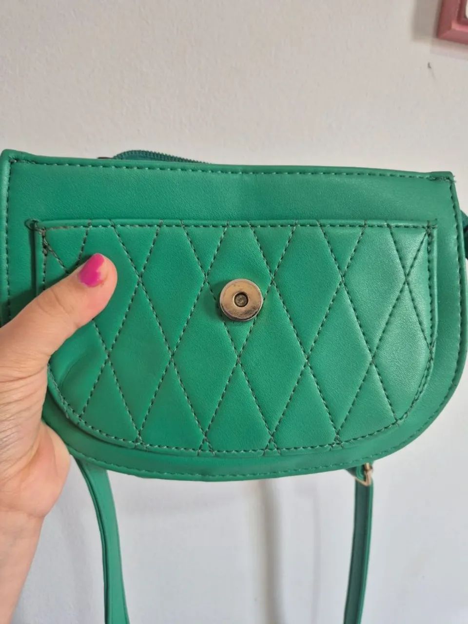 Bolsa verde sem marcas de uso - Foto 3