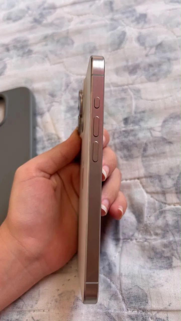 iPhone 15 Pro  - Foto 5