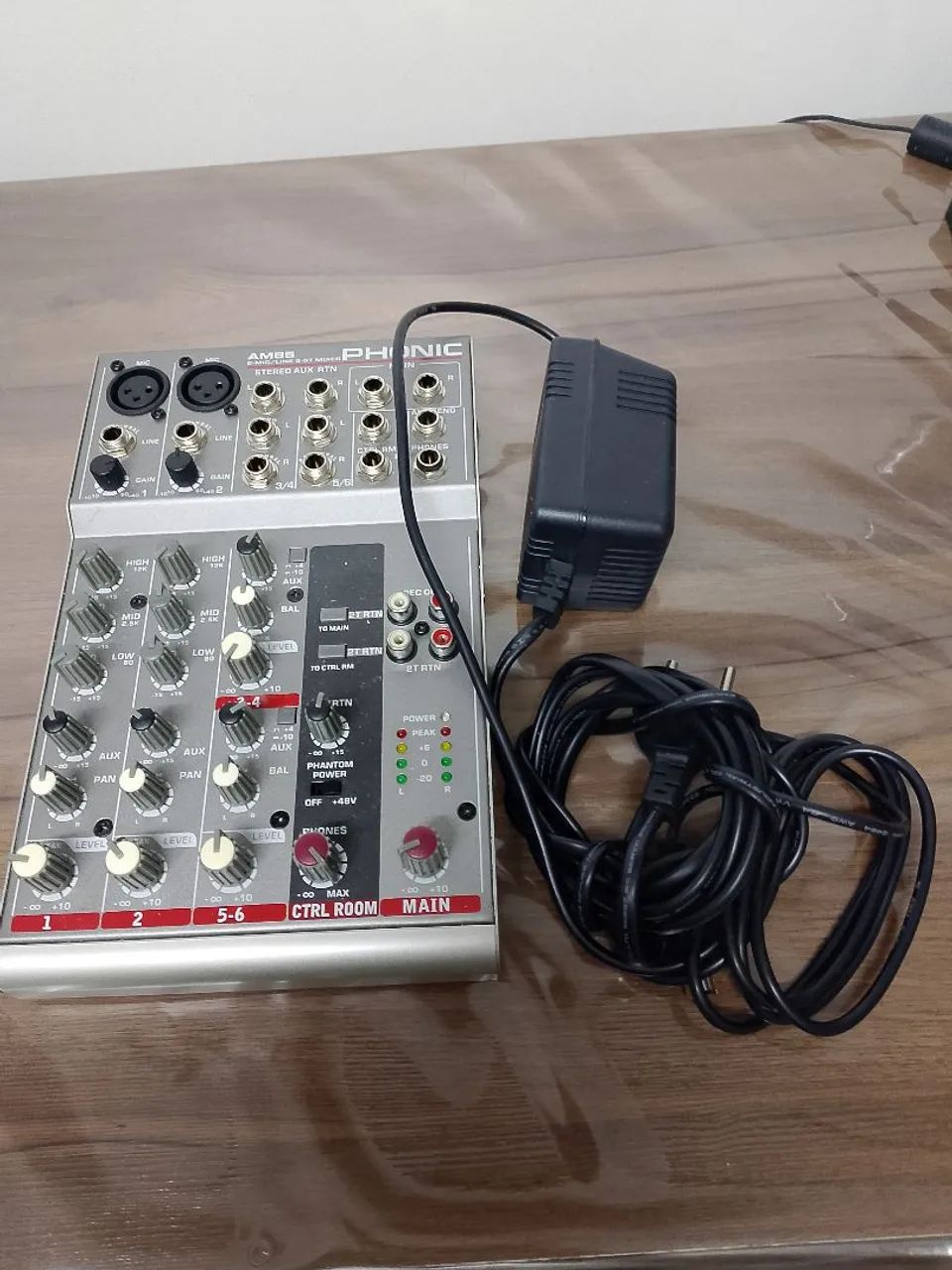 Mesa de som Phonic AM85 - Foto 5