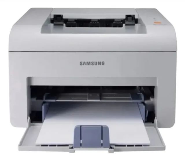 Impressora Monocromática a Laser Samsung, com 2 tones, semi nova sem marcas de uso - Foto 2
