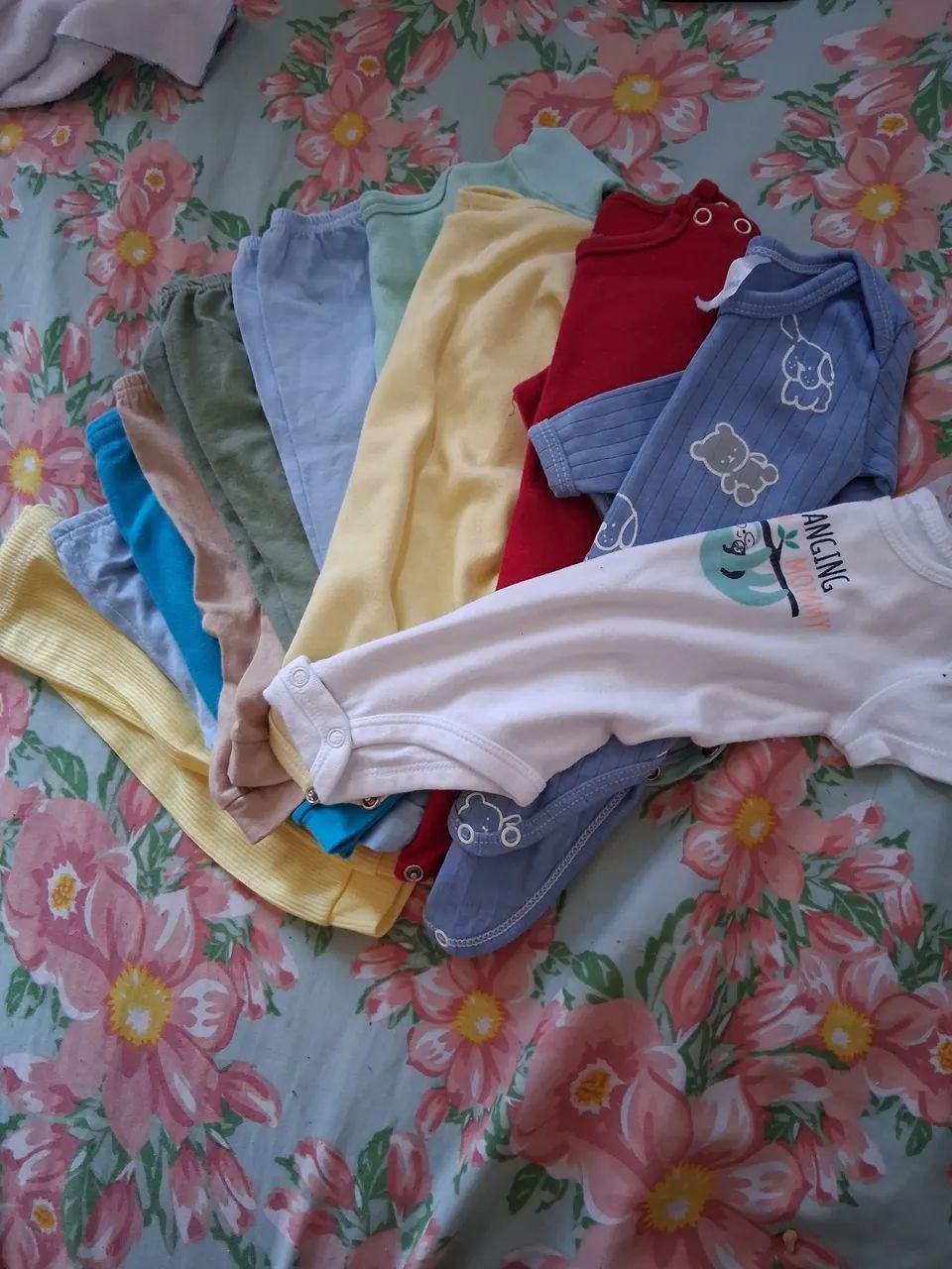 Lote roupa de bebê 