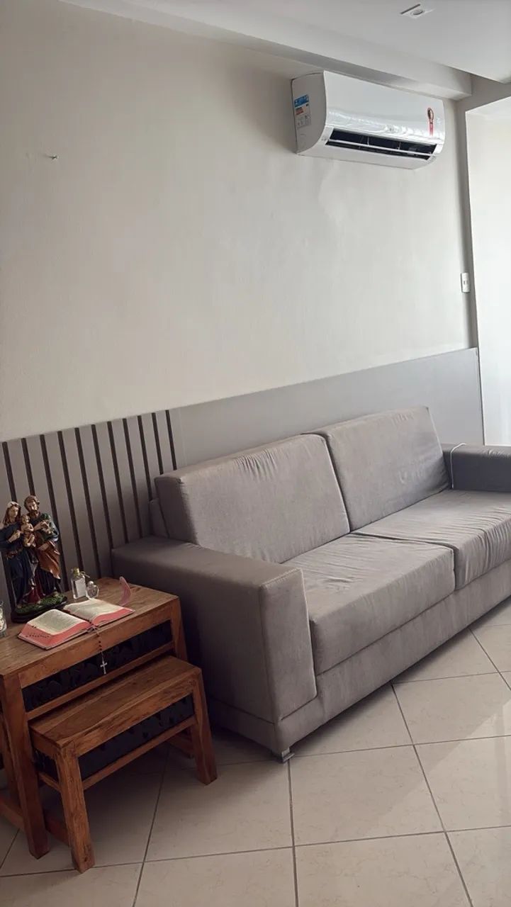 Sofá 4 lugares cinza de linho  - Foto 2