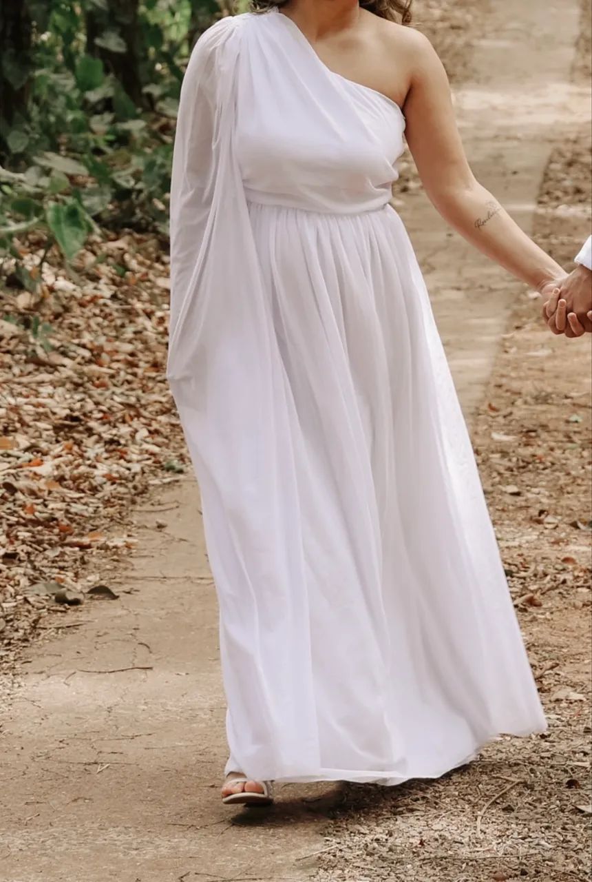 Vestido Branco Usado apenas uma vez - Foto 2