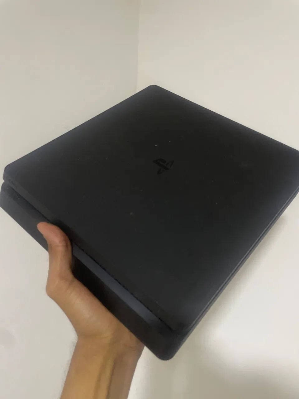 PS4 SLIM 1TB