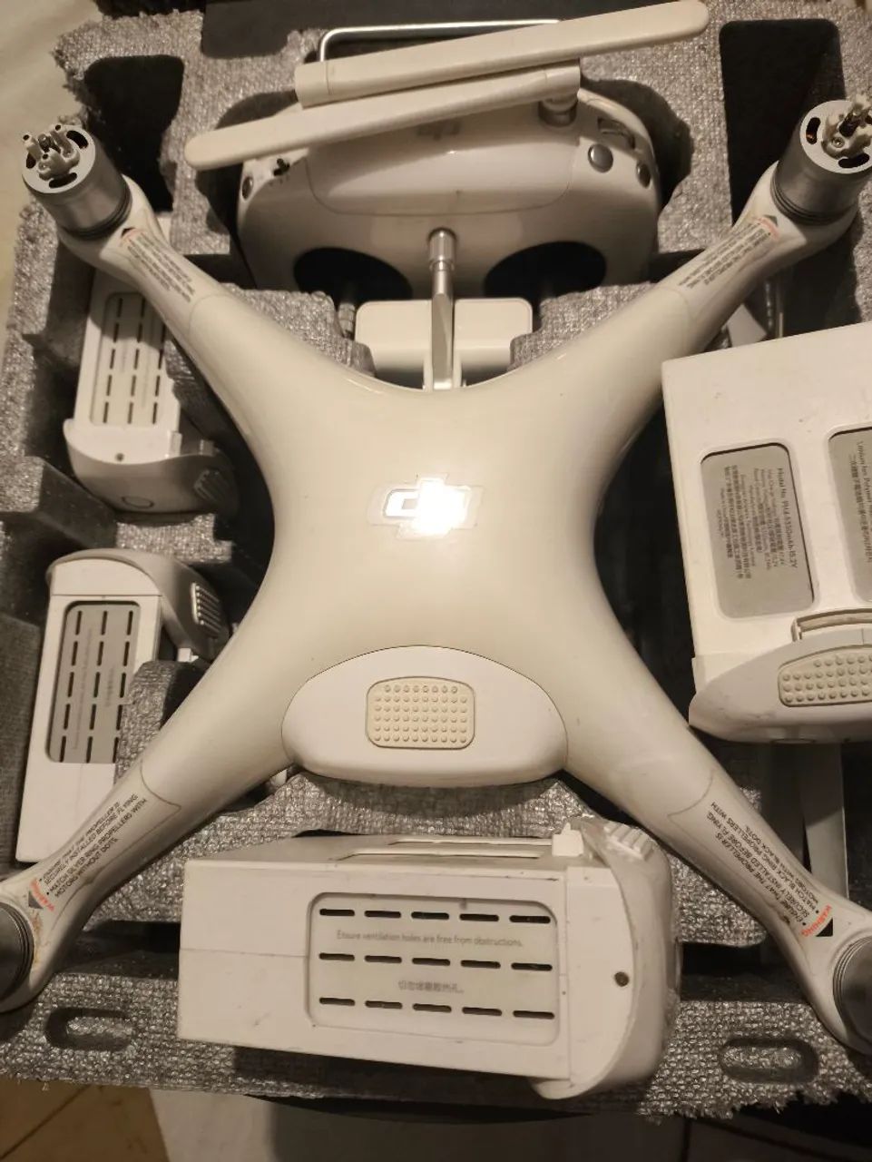 DRONE DJI PHANTOM 4 PRO  