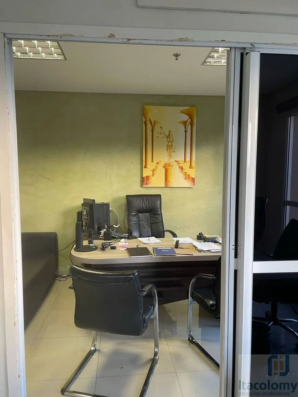 Sala mobiliada em Alphaville - Foto 2