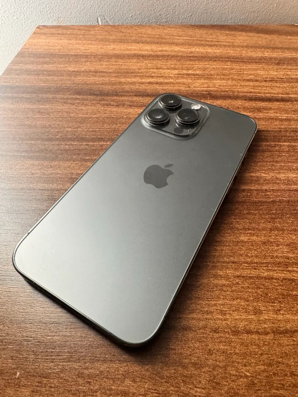 iPhone 13 Pro Max Grafite - 128GB (Leia a Descrição) - Celulares e