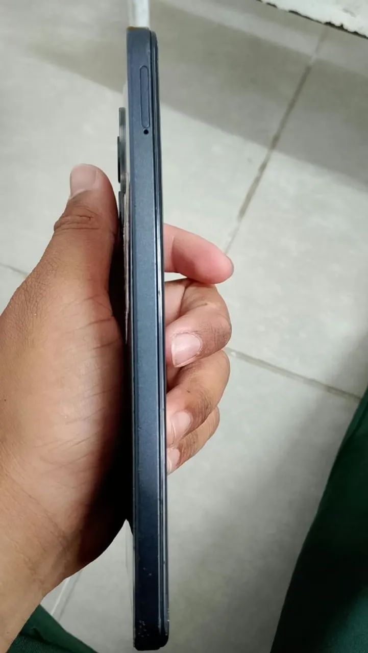 Vende-se redimi note 12 pouco usado 