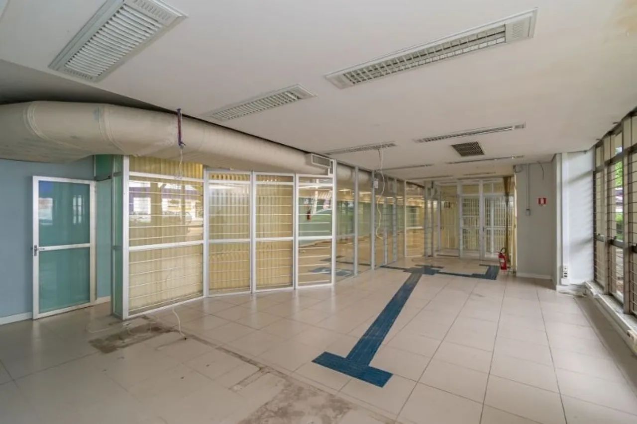 Loja com 353 m² - Foto 3