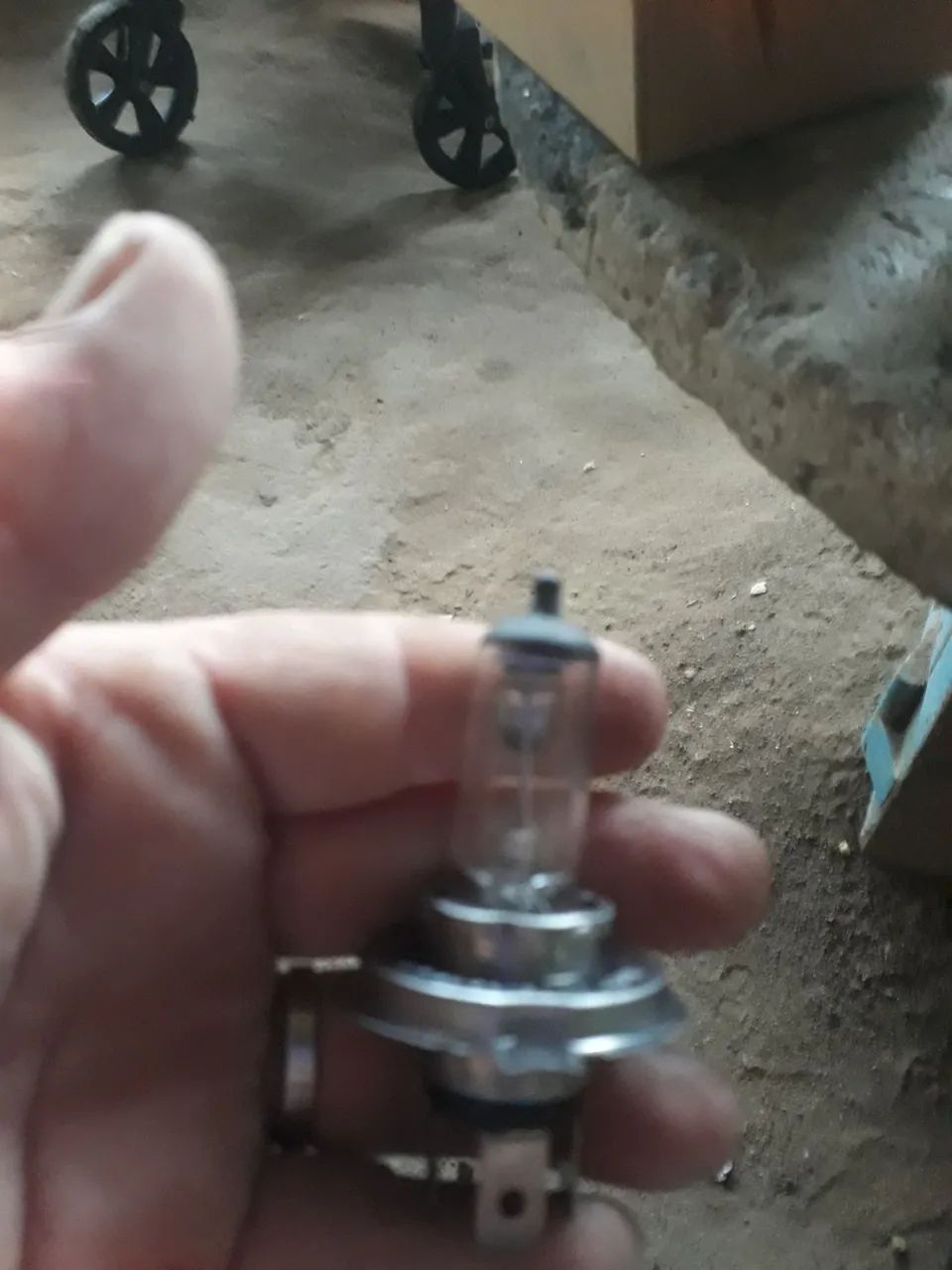 Vendo esses pecas p moto 125 aceito cartao * bateria 100 burrinho de freio120 novo - Foto 3