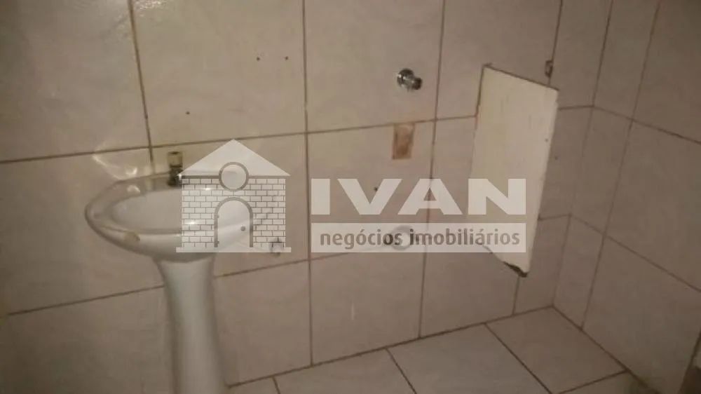 Loja comercial para locação e venda no bairro Centro - Foto 5
