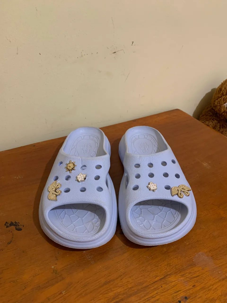 Sandália modelo crocs a venda  - Foto 2