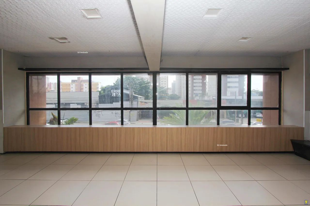 Loja comercial com mezanino na Varjota - Foto 5