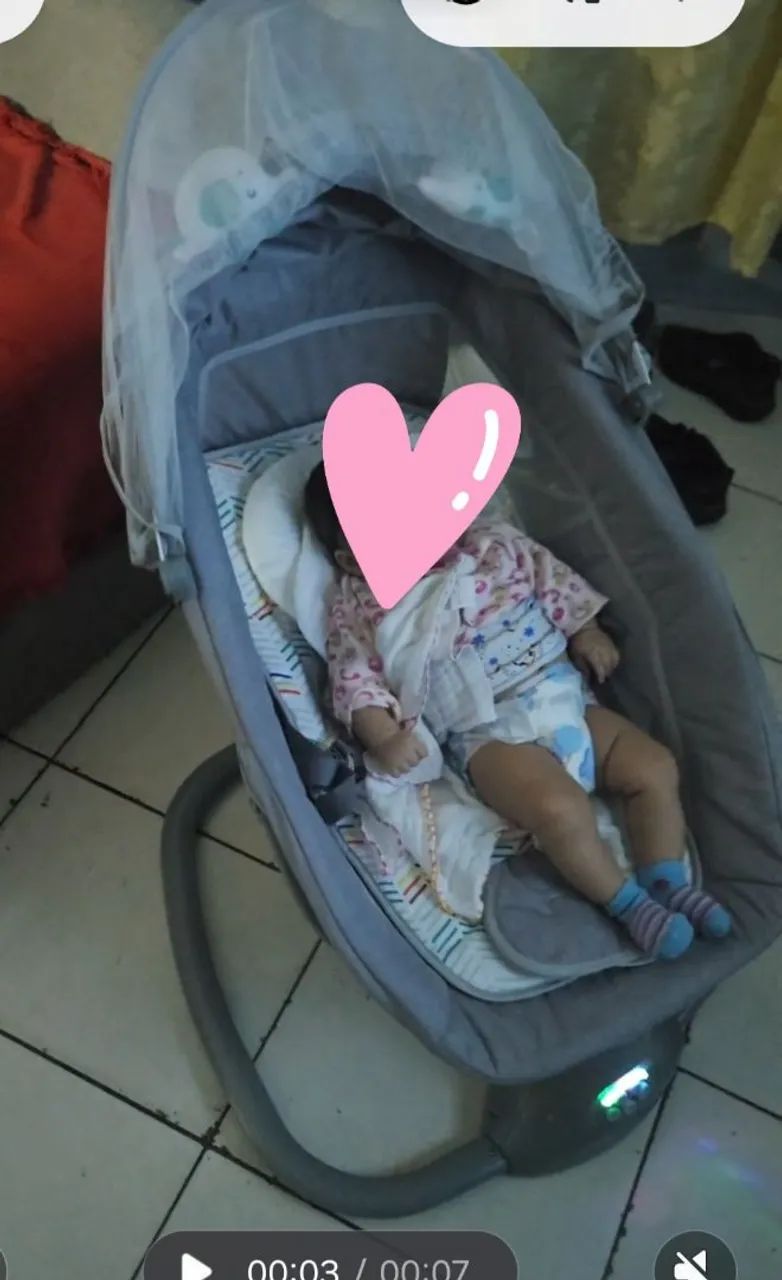 Cadeira balanço de bebê 