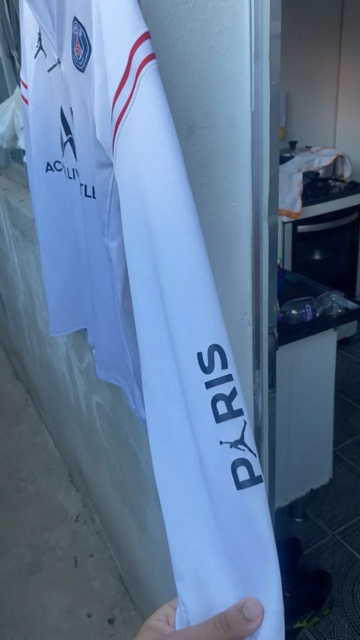 Camisa manga longa PSG ?