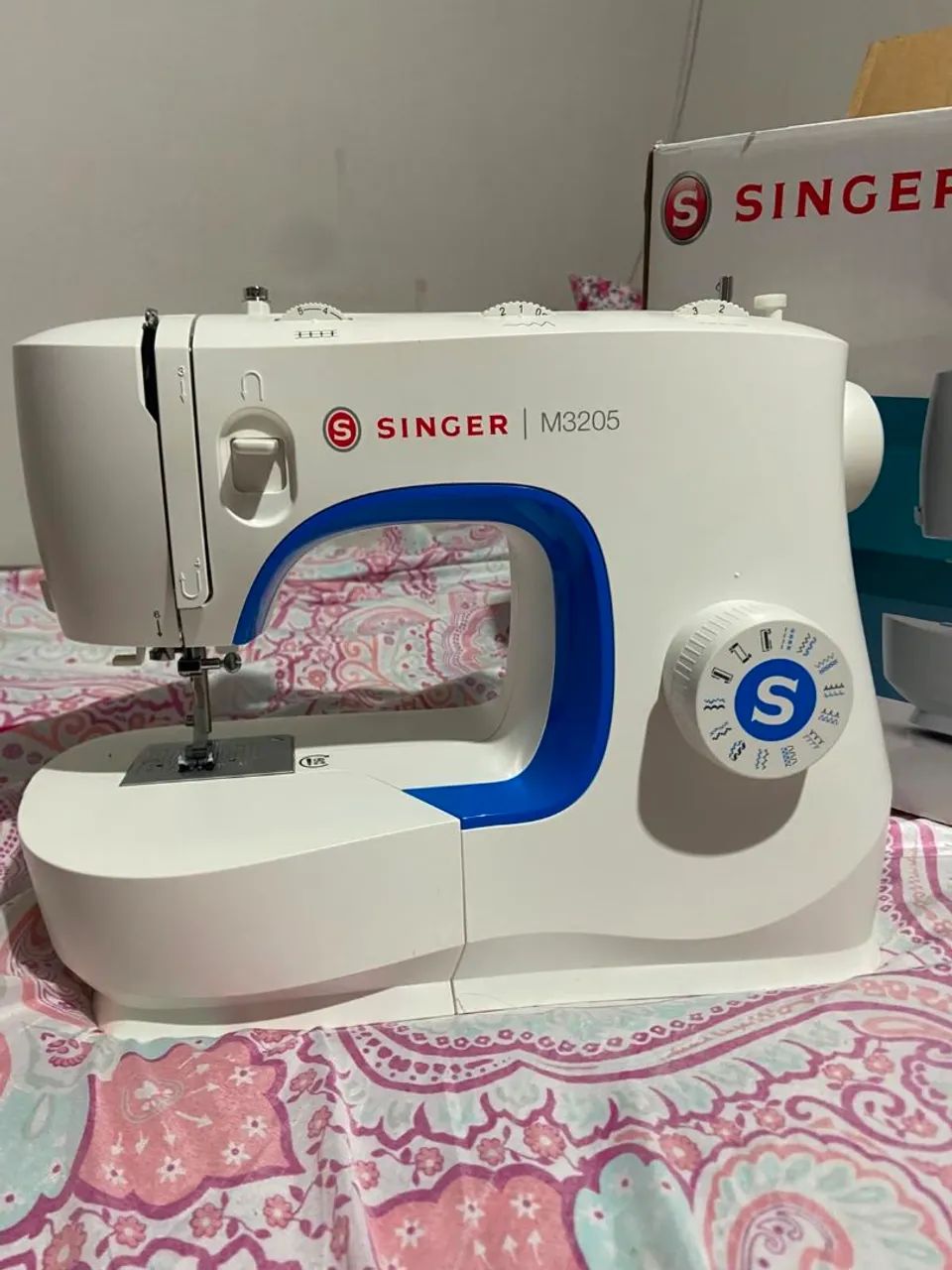 Maquina de costura Singer M3205