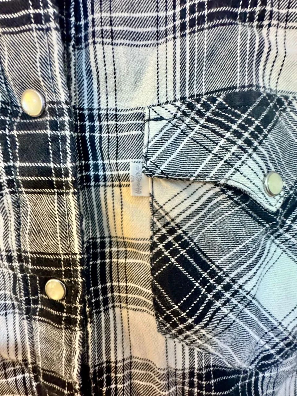 Camisa Levis TAM P - Foto 2