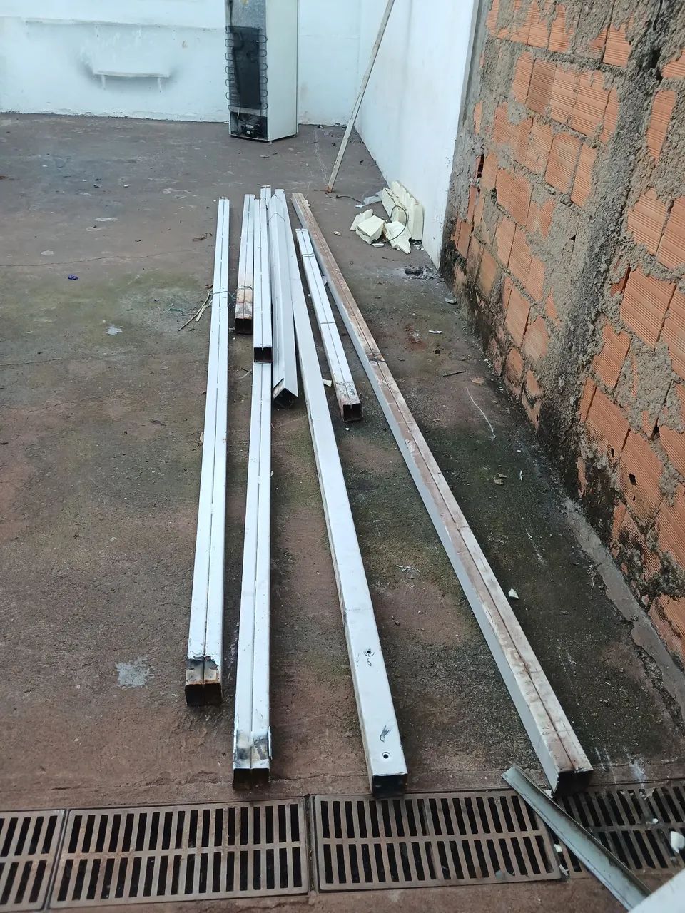 Vendo estrutura com telhas sanduíche isotérmica  - Foto 4