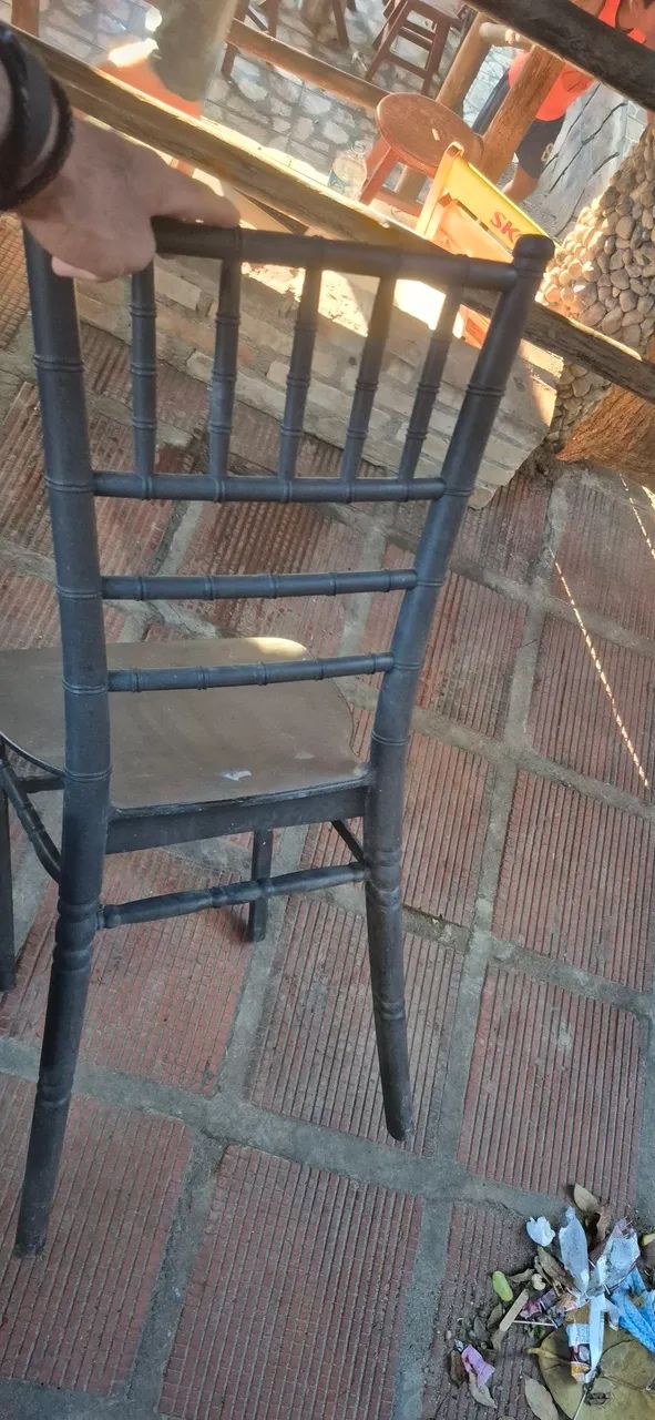 Cadeiras de plástico 