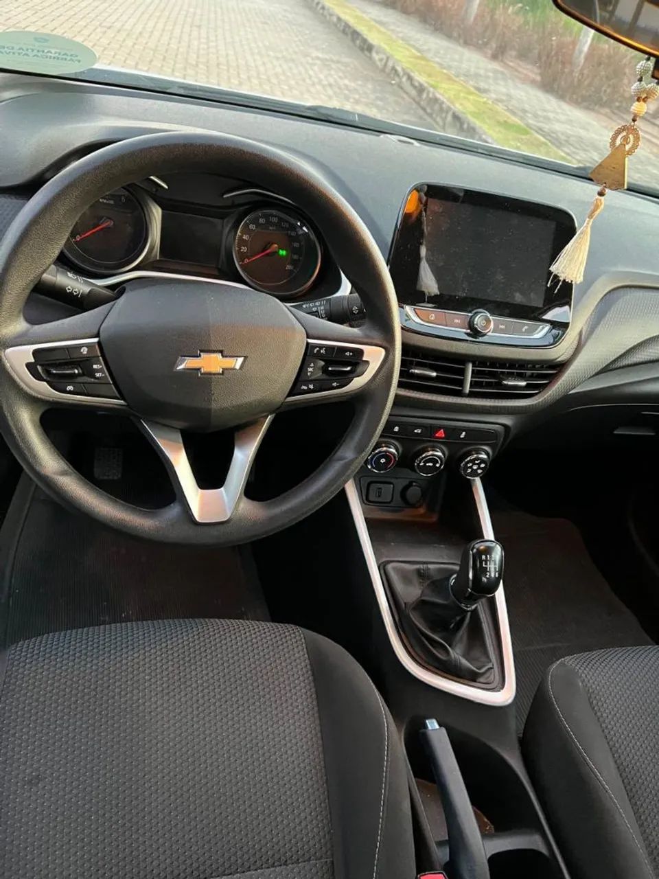 Chevrolet Onix ONIX HATCH LT 1.0 12V TB Flex 5p Mec. 2024